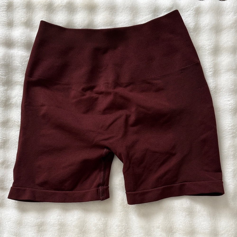 Alphalete Deep Burgundy Amplify Shorts
